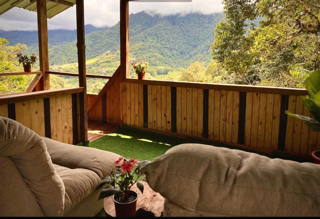ミンド Eden Treehouseヴィラ エクステリア 写真